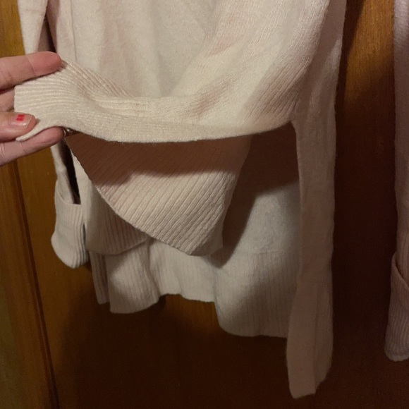 •LOU & GREY•LIGHT PINK CREWNECK KNIT RIB HEM LINES WOOL BLEND SWEATER  MEDIUM - Picture 7 of 10